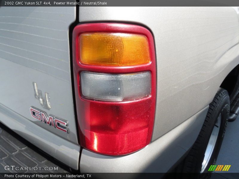 Pewter Metallic / Neutral/Shale 2002 GMC Yukon SLT 4x4
