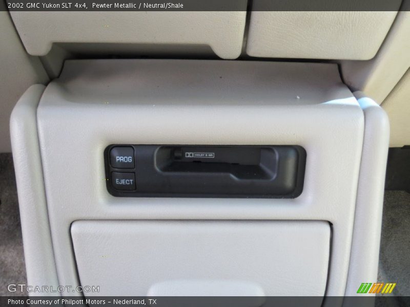 Pewter Metallic / Neutral/Shale 2002 GMC Yukon SLT 4x4