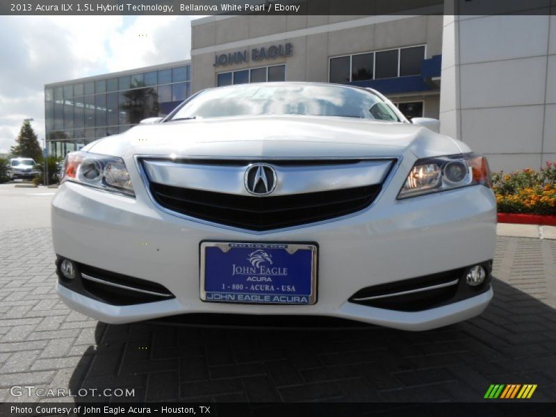 Bellanova White Pearl / Ebony 2013 Acura ILX 1.5L Hybrid Technology