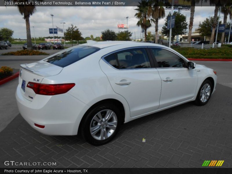 Bellanova White Pearl / Ebony 2013 Acura ILX 1.5L Hybrid Technology