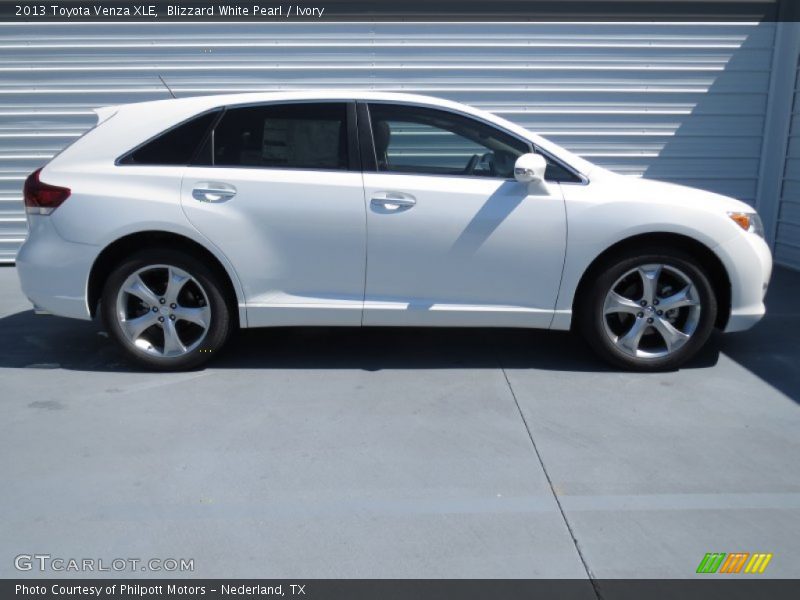 Blizzard White Pearl / Ivory 2013 Toyota Venza XLE