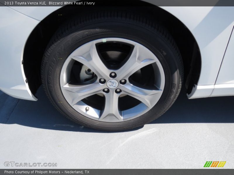 Blizzard White Pearl / Ivory 2013 Toyota Venza XLE