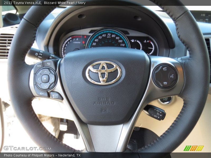 Blizzard White Pearl / Ivory 2013 Toyota Venza XLE