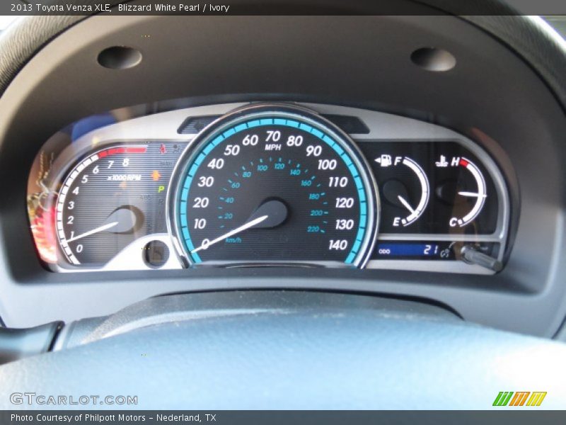 Blizzard White Pearl / Ivory 2013 Toyota Venza XLE
