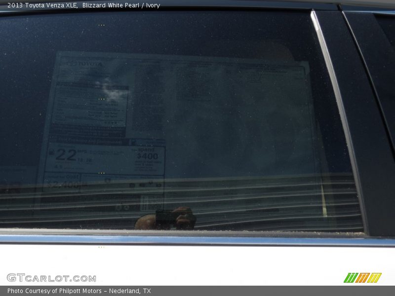 Blizzard White Pearl / Ivory 2013 Toyota Venza XLE