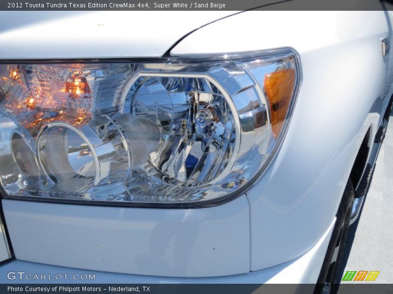 Super White / Sand Beige 2012 Toyota Tundra Texas Edition CrewMax 4x4