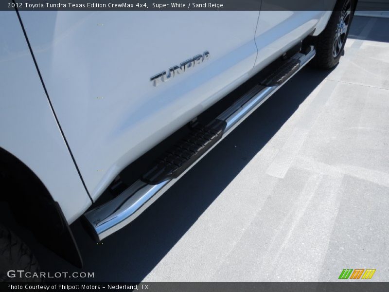 Super White / Sand Beige 2012 Toyota Tundra Texas Edition CrewMax 4x4