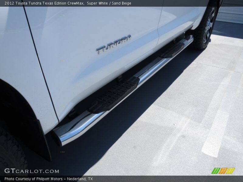 Super White / Sand Beige 2012 Toyota Tundra Texas Edition CrewMax