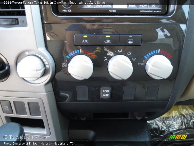 Super White / Sand Beige 2012 Toyota Tundra Texas Edition CrewMax