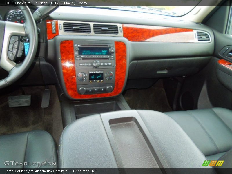 Black / Ebony 2012 Chevrolet Suburban LT 4x4