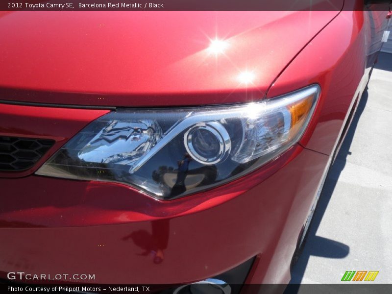 Barcelona Red Metallic / Black 2012 Toyota Camry SE