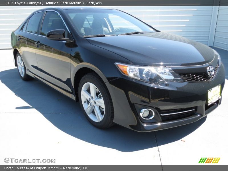 Attitude Black Metallic / Black/Ash 2012 Toyota Camry SE