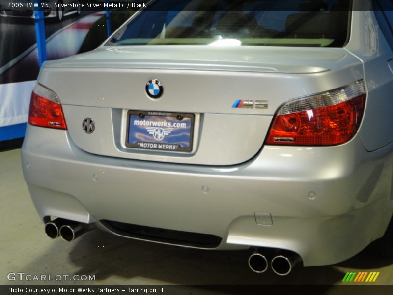 Silverstone Silver Metallic / Black 2006 BMW M5