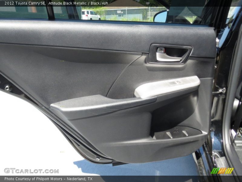 Attitude Black Metallic / Black/Ash 2012 Toyota Camry SE