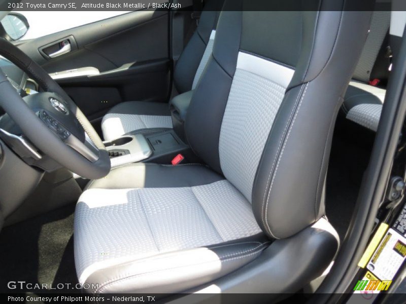 Attitude Black Metallic / Black/Ash 2012 Toyota Camry SE