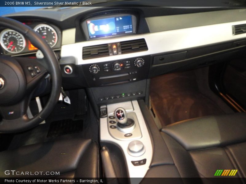 Silverstone Silver Metallic / Black 2006 BMW M5