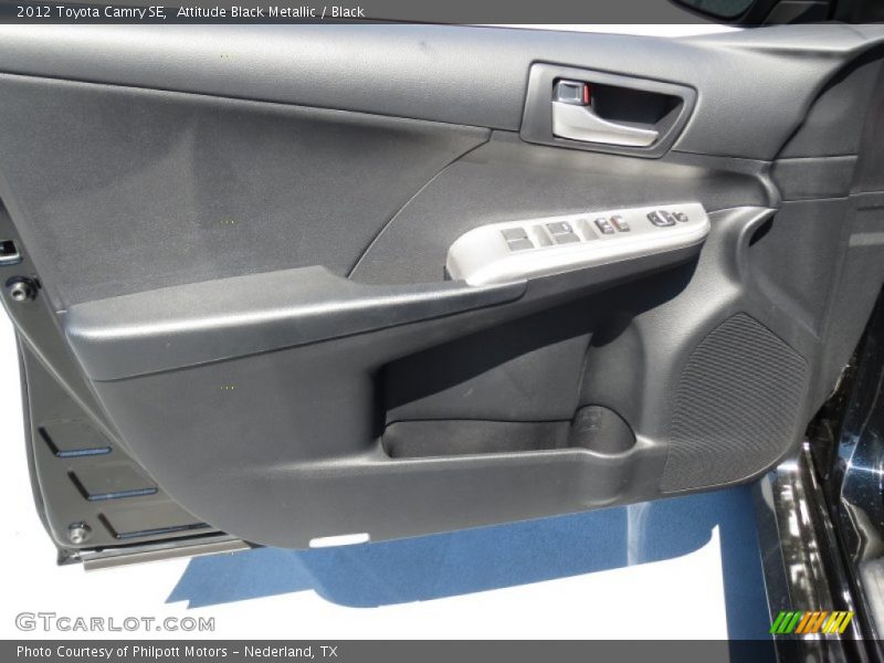 Attitude Black Metallic / Black 2012 Toyota Camry SE