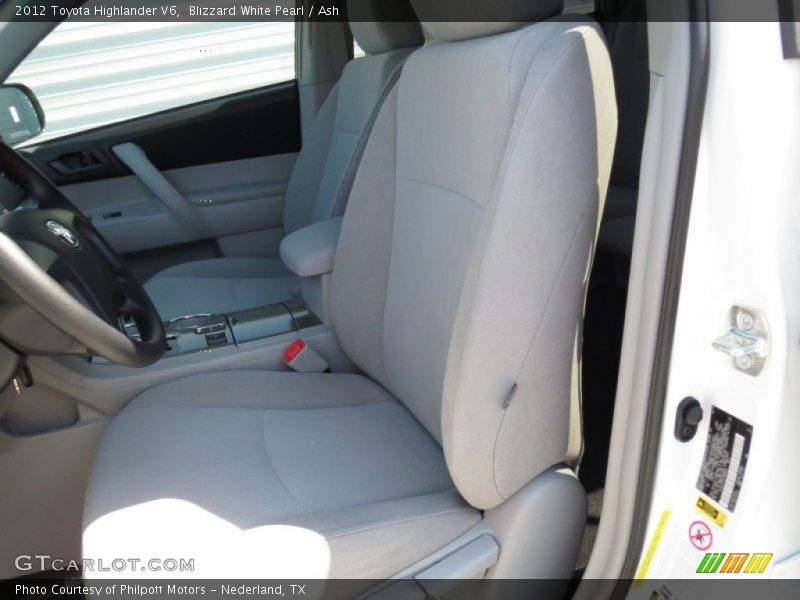 Blizzard White Pearl / Ash 2012 Toyota Highlander V6