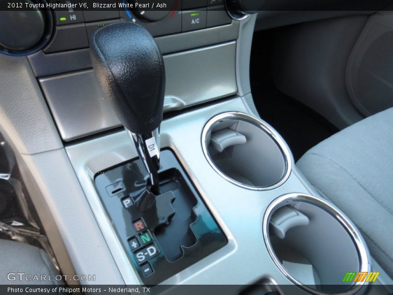 Blizzard White Pearl / Ash 2012 Toyota Highlander V6