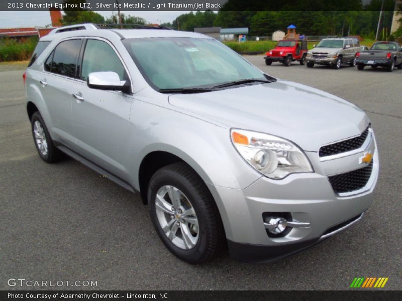 Front 3/4 View of 2013 Equinox LTZ