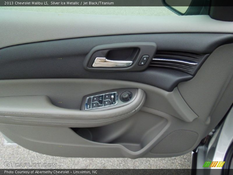 Silver Ice Metallic / Jet Black/Titanium 2013 Chevrolet Malibu LS