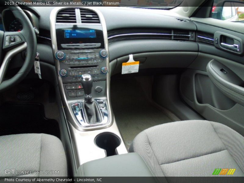 Silver Ice Metallic / Jet Black/Titanium 2013 Chevrolet Malibu LS