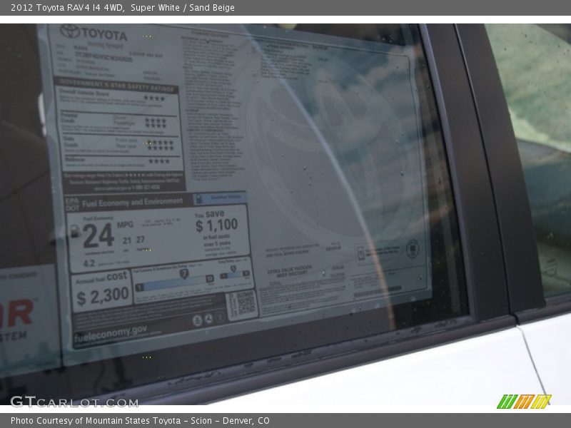 Super White / Sand Beige 2012 Toyota RAV4 I4 4WD