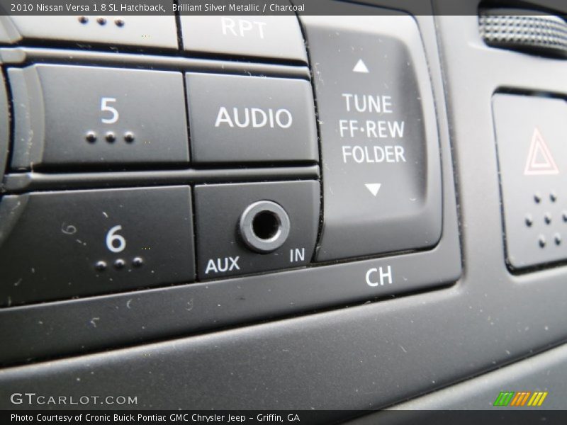 Brilliant Silver Metallic / Charcoal 2010 Nissan Versa 1.8 SL Hatchback