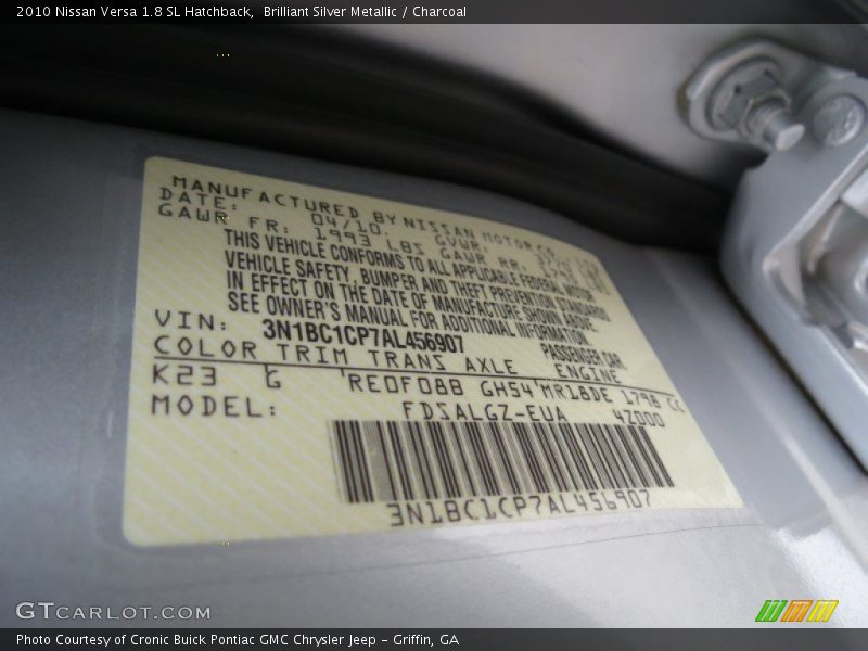 Brilliant Silver Metallic / Charcoal 2010 Nissan Versa 1.8 SL Hatchback