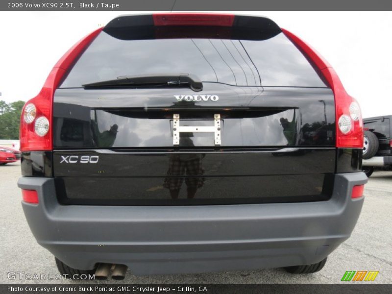 Black / Taupe 2006 Volvo XC90 2.5T
