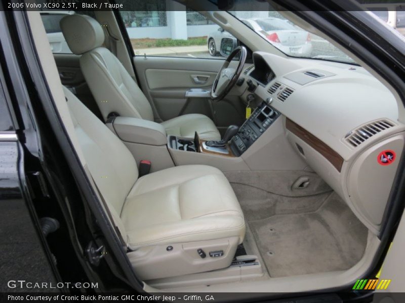 Black / Taupe 2006 Volvo XC90 2.5T