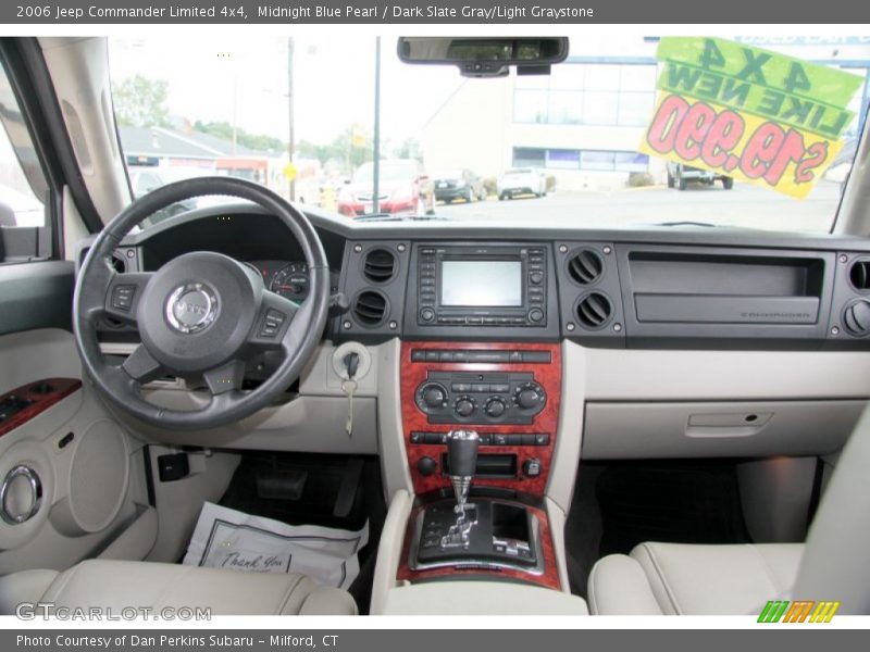 Midnight Blue Pearl / Dark Slate Gray/Light Graystone 2006 Jeep Commander Limited 4x4