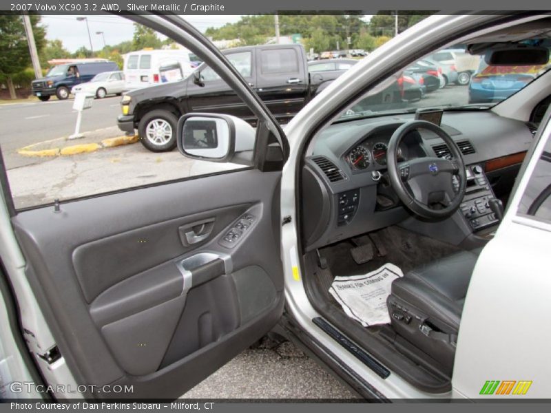 Silver Metallic / Graphite 2007 Volvo XC90 3.2 AWD