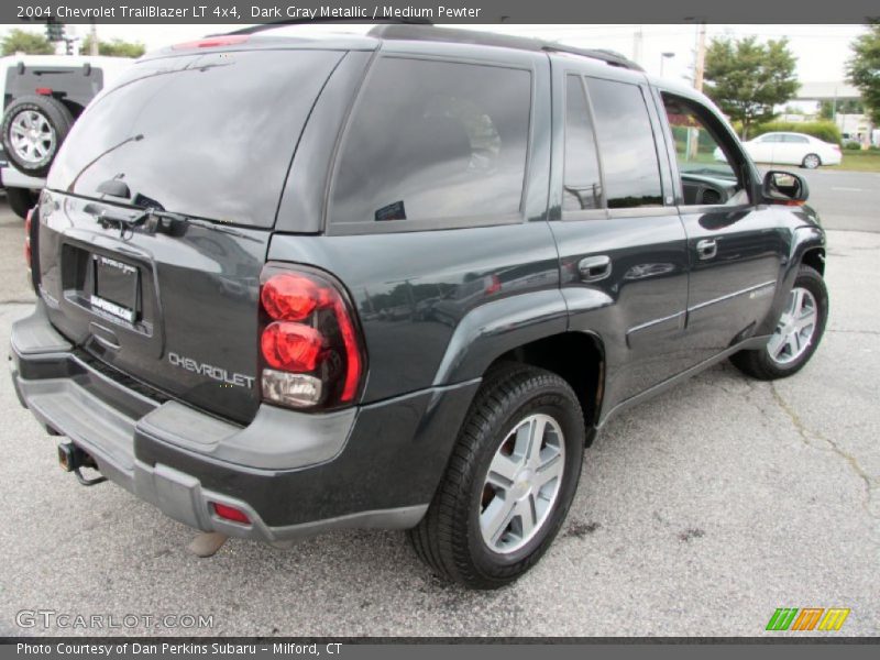 Dark Gray Metallic / Medium Pewter 2004 Chevrolet TrailBlazer LT 4x4