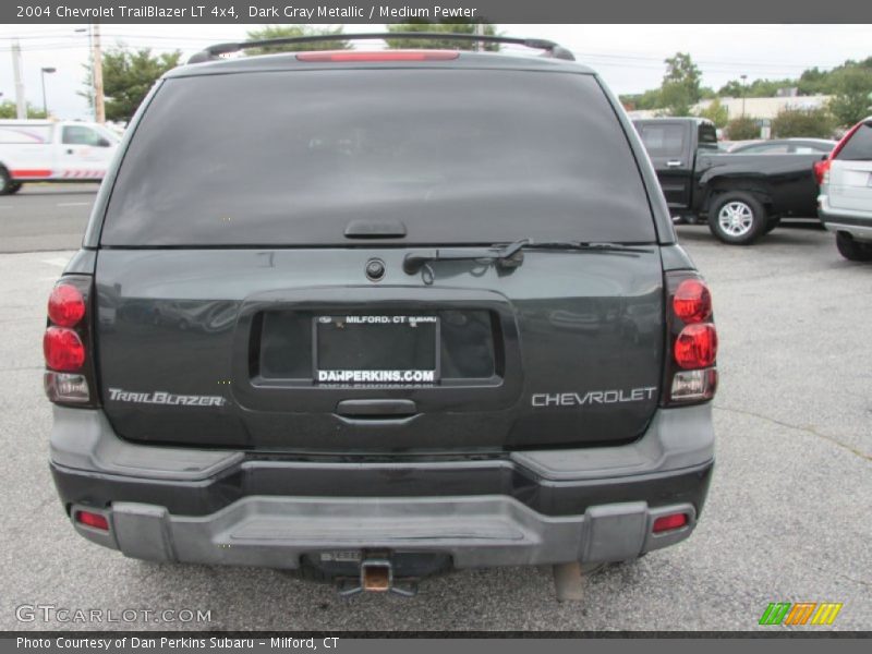 Dark Gray Metallic / Medium Pewter 2004 Chevrolet TrailBlazer LT 4x4