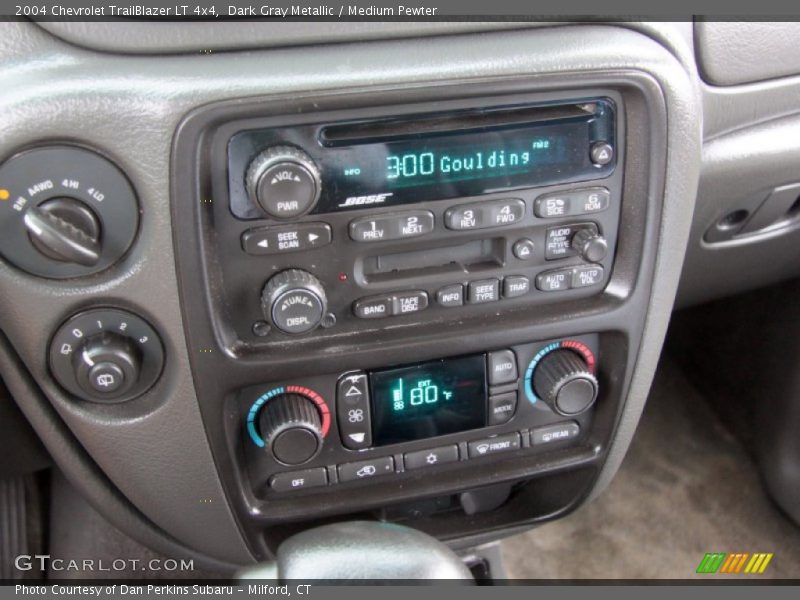 Dark Gray Metallic / Medium Pewter 2004 Chevrolet TrailBlazer LT 4x4