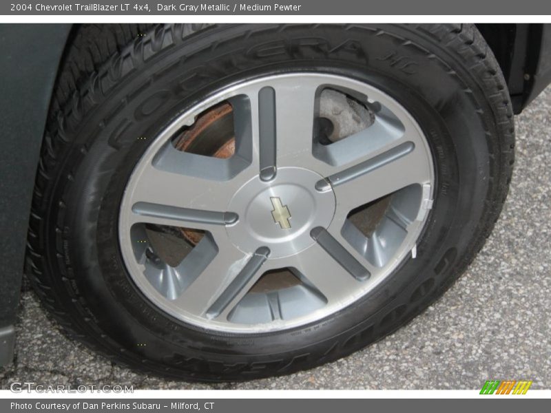 Dark Gray Metallic / Medium Pewter 2004 Chevrolet TrailBlazer LT 4x4