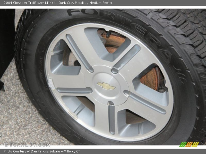 Dark Gray Metallic / Medium Pewter 2004 Chevrolet TrailBlazer LT 4x4