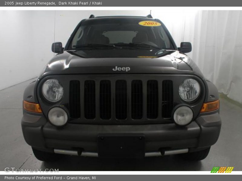 Dark Khaki Pearl / Khaki 2005 Jeep Liberty Renegade