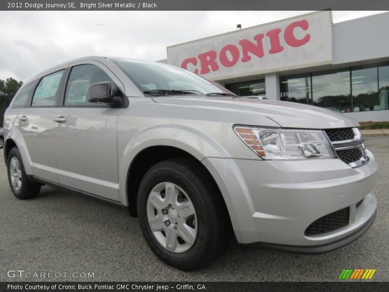Bright Silver Metallic / Black 2012 Dodge Journey SE