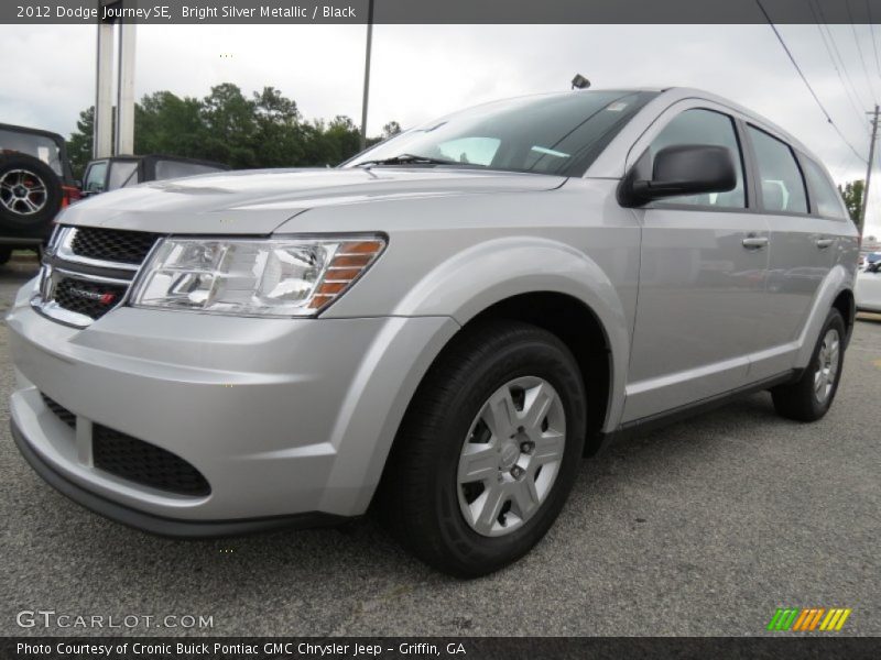 Bright Silver Metallic / Black 2012 Dodge Journey SE