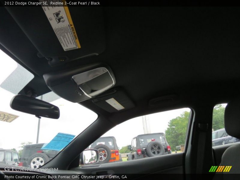 Redline 3-Coat Pearl / Black 2012 Dodge Charger SE