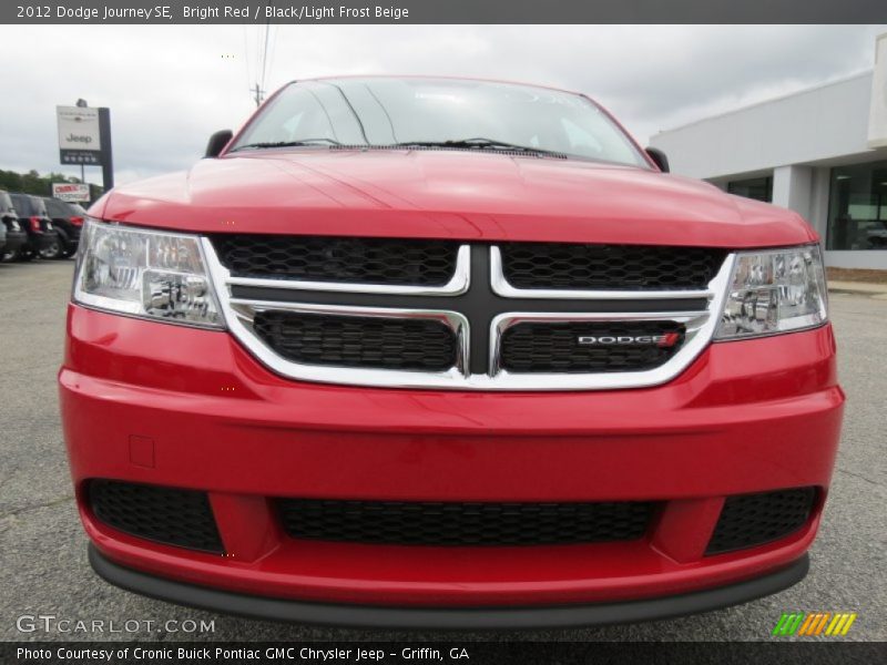 Bright Red / Black/Light Frost Beige 2012 Dodge Journey SE
