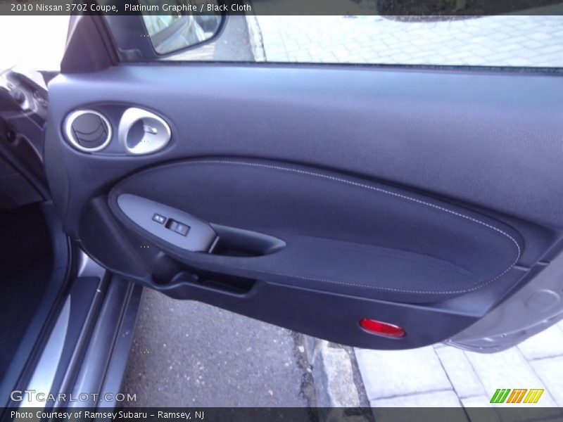 Platinum Graphite / Black Cloth 2010 Nissan 370Z Coupe