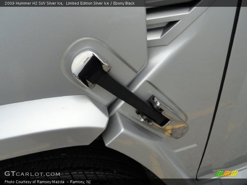 Limited Edition Silver Ice / Ebony Black 2009 Hummer H2 SUV Silver Ice