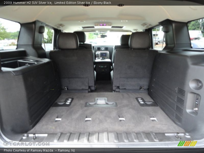  2009 H2 SUV Silver Ice Trunk