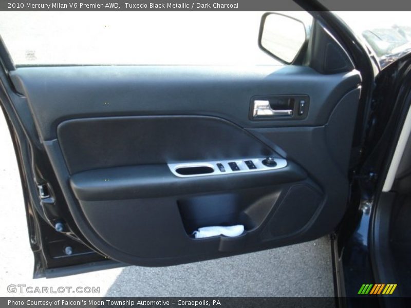 Tuxedo Black Metallic / Dark Charcoal 2010 Mercury Milan V6 Premier AWD