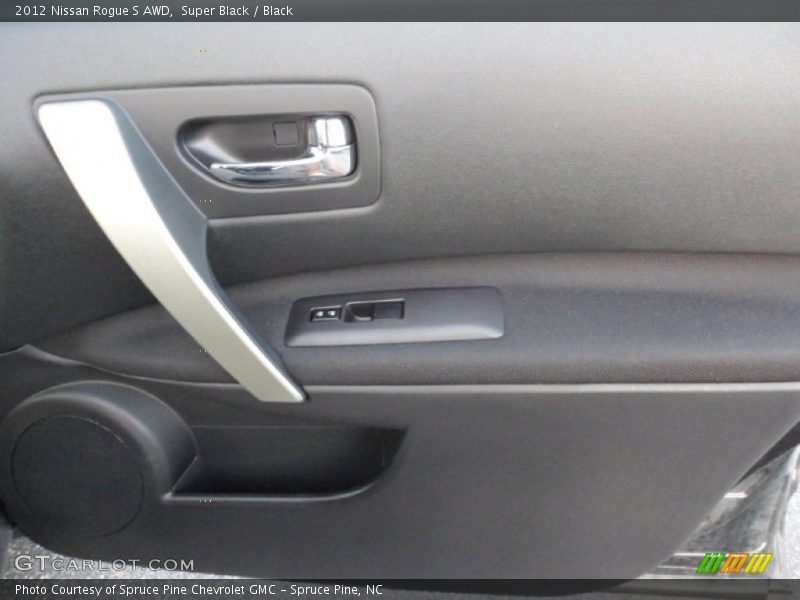 Super Black / Black 2012 Nissan Rogue S AWD