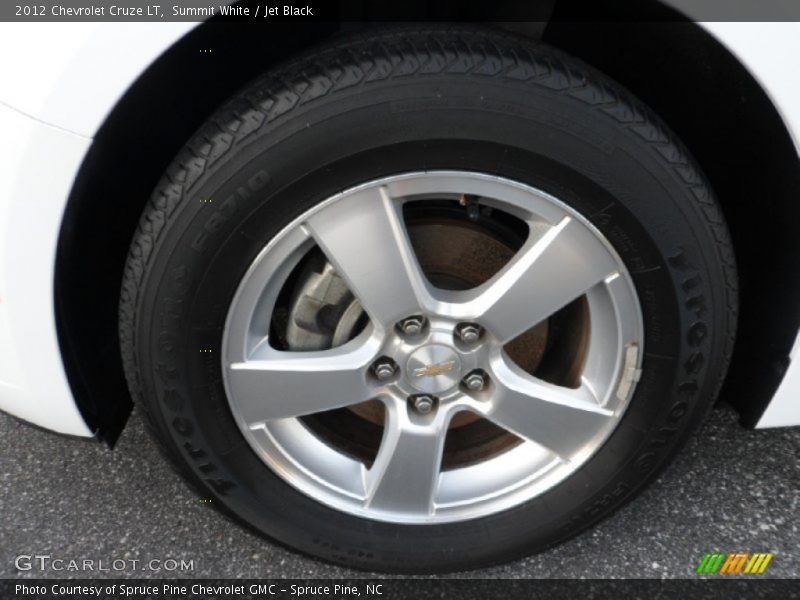 Summit White / Jet Black 2012 Chevrolet Cruze LT