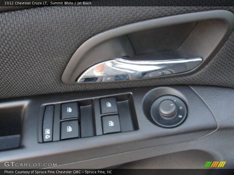 Summit White / Jet Black 2012 Chevrolet Cruze LT